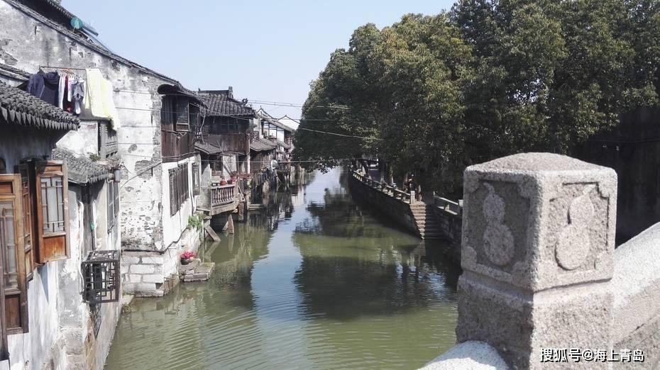 跳跃的木偶